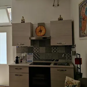 https://4-via-valona-executive-luxury-apartment.barihotels.org